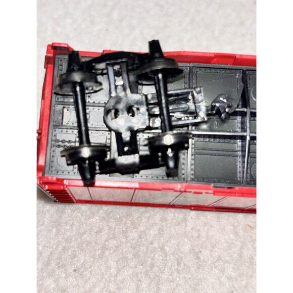 Tyco HO Old-Time Boxcar Mail Pouch Chew Tobacco 374A Red Model Unused - Picture 7 of 12